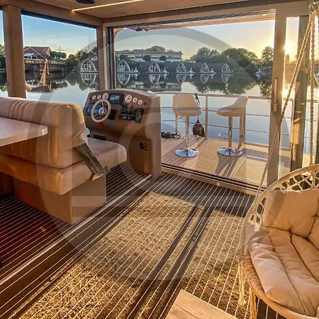 Cozy Ship In Havelsee With Kitchen *